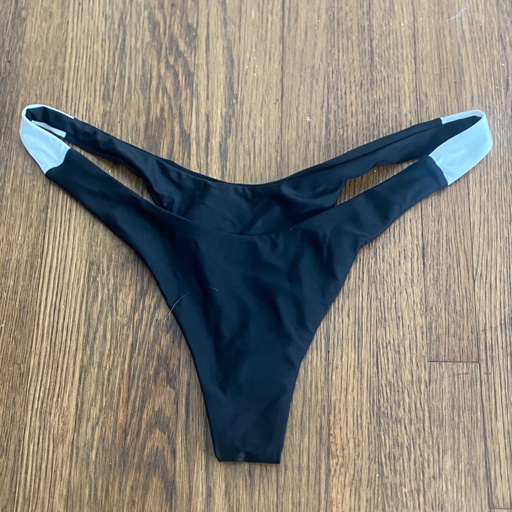 Black and White Women's Swim Bottom Thong Size Large